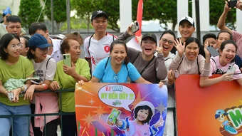 Những trạm tiếp sức mang tên 'bố mẹ' tại Kun Marathon Nha Trang 2026 - Báo TinVina