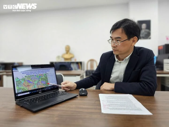 Những tuyến Metro Hà Nội chẳng liên quan gì đến nhau và bài toán phát triển mạng lưới giao thông đô thị Những tuyến Metro Hà Nội chẳng liên quan gì đến nhau và bài toán phát triển mạng lưới giao thông đô thị