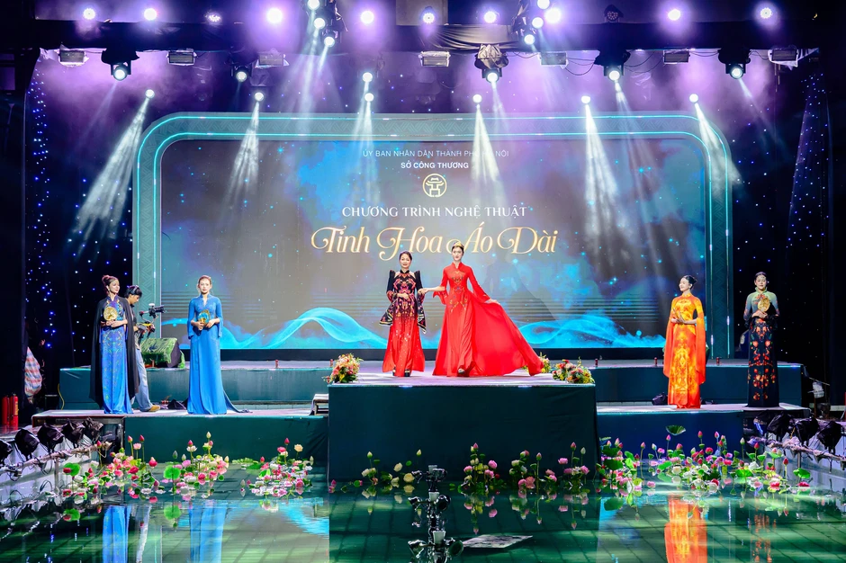NTK Đỗ Trịnh Hoài Nam hỗ trợ hơn 20.000 phụ nữ khởi nghiệp NTK Đỗ Trịnh Hoài Nam hỗ trợ hơn 20.000 phụ nữ khởi nghiệp