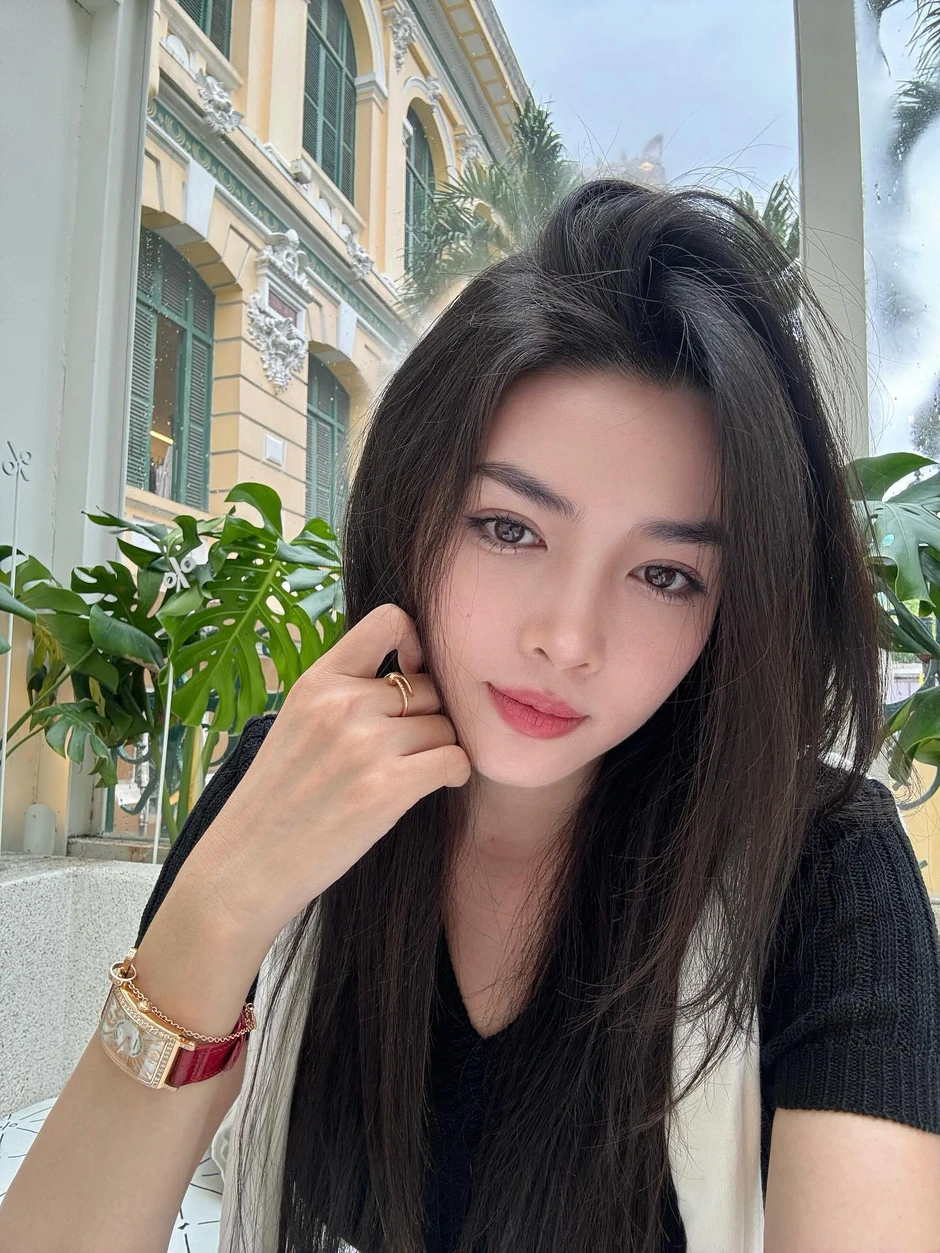 Nữ chính từng "thay đầu" thành công nhất Việt Nam dính vào drama miệt thị nhan sắc