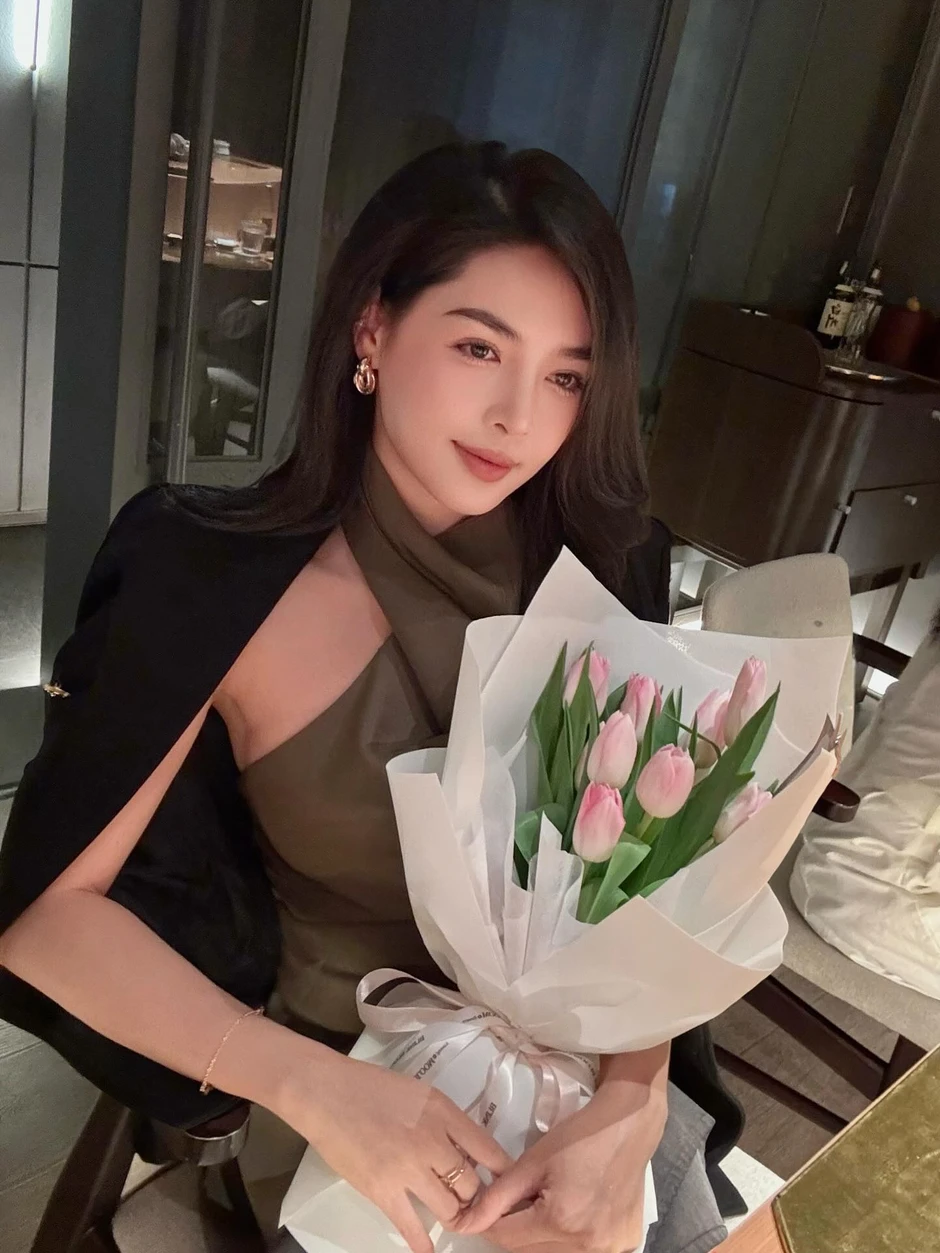 Nữ chính từng "thay đầu" thành công nhất Việt Nam dính vào drama miệt thị nhan sắc