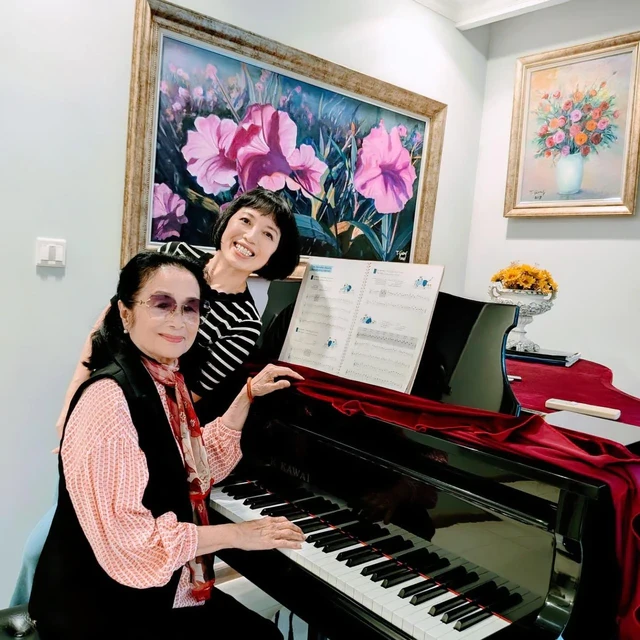 Nữ NSND có "đôi mắt biết nói": 60 tuổi mới học vẽ, 83 tuổi học piano, ngày nào cũng tập đàn hơn 1 tiếng Nữ NSND có "đôi mắt biết nói": 60 tuổi mới học vẽ, 83 tuổi học piano, ngày nào cũng tập đàn hơn 1 tiếng