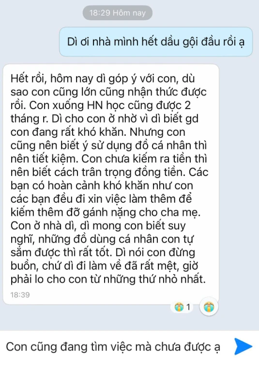 Nữ sinh lên ĐH ở nhờ nhà dì ruột, nhắn tin báo hết dầu gội và nhận lại câu: "Con ở nhà dì, dì mong con biết suy nghĩ"