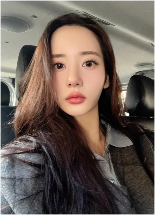 Phát hiện 1 nàng thơ nhiều lần bị bắt vì ma túy, ra tù chăm cập nhật cuộc sống lành mạnh lên mạng, gắn link bán hàng Phát hiện 1 nàng thơ nhiều lần bị bắt vì ma túy, ra tù chăm cập nhật cuộc sống lành mạnh lên mạng, gắn link bán hàng