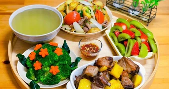 Phát hiện chồng sống chung với người tình, người vợ chỉ dùng một bữa cơm để đưa ra "phán quyết" cho 2 kẻ tội