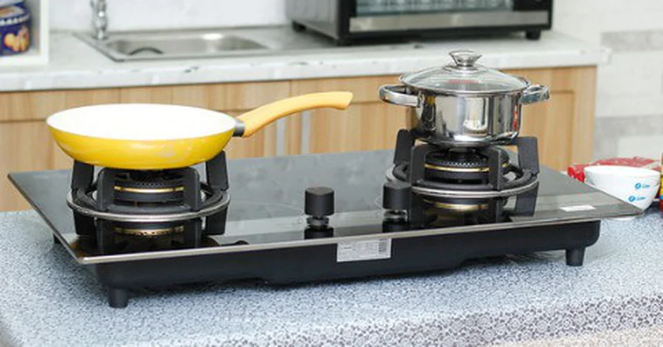 Phát hiện ngôi làng gần 1.000 nóc nhà, trẻ nhỏ tới người già đều dễ bắt gặp cảnh cầm cọ: Cách Hà Nội 70km