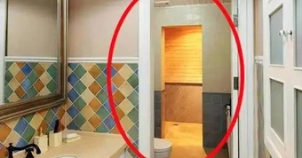 Phòng tắm nên đóng hay mở cửa sau khi tắm?