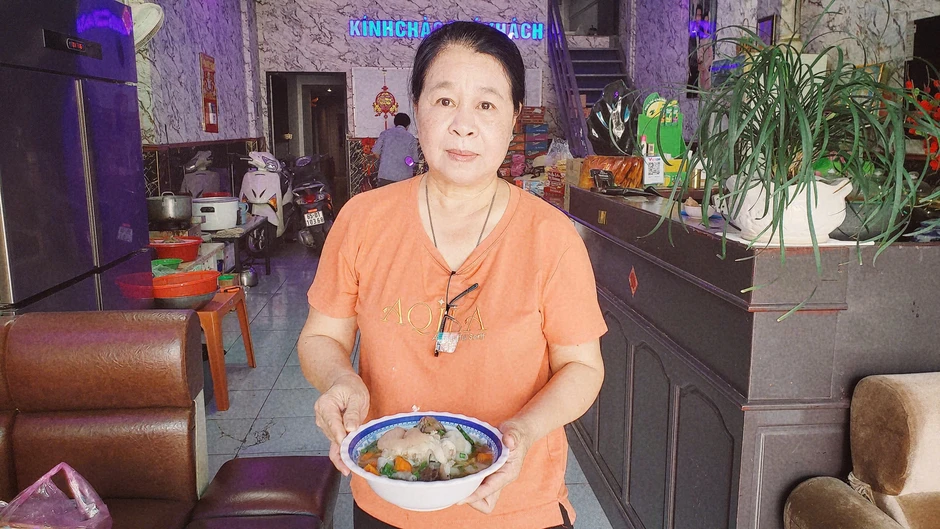 Quán ăn đặc biệt ở Cần Thơ: Cứ đến là ăn, thanh toán bằng nụ cười Quán ăn đặc biệt ở Cần Thơ: Cứ đến là ăn, thanh toán bằng nụ cười