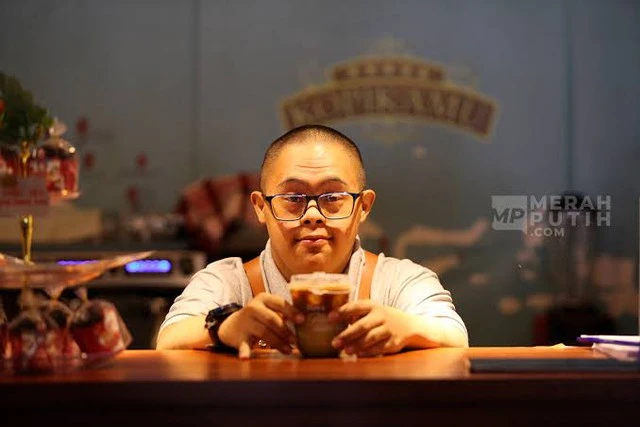 Quán cafe tuyển nhân viên mắc hội chứng Down: Mô hình kinh doanh độc đáo Quán cafe tuyển nhân viên mắc hội chứng Down: Mô hình kinh doanh độc đáo
