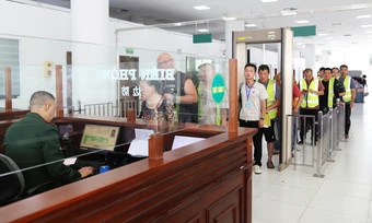 Quảng Ninh điều chỉnh phân luồng người xuất nhập cảnh tại Móng Cái từ hôm nay