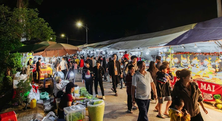 Quảng Ninh triển khai loạt giải pháp hút 22 triệu lượt khách năm 2026 Quảng Ninh triển khai loạt giải pháp hút 22 triệu lượt khách năm 2026