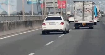 Quên bật xi nhan khi chuyển làn, nhiều tài xế bị phạt nguội trên cao tốc