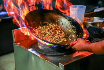 Quy tắc 'muối tách, đường giữ' trong nấu ăn - Báo TinVina Cooking