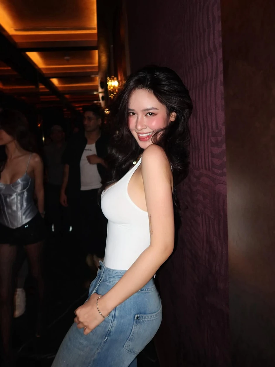 Quyên Qui lần đầu khoe con trai với phó chủ tịch Quyên Qui lần đầu khoe con trai với phó chủ tịch