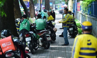 Rủi ro bạo hành và thuật toán của tài xế công nghệ