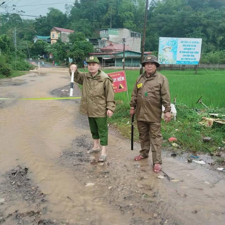 Sạt lở đất ở Phú Thọ, 3 người tử vong Sạt lở đất ở Phú Thọ, 3 người tử vong