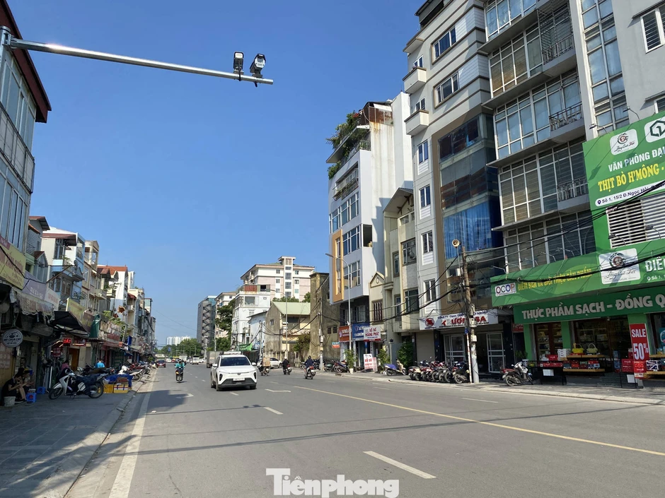 Sau cải tạo, tuyến phố ở Hà Nội không còn cây xanh Sau cải tạo, tuyến phố ở Hà Nội không còn cây xanh