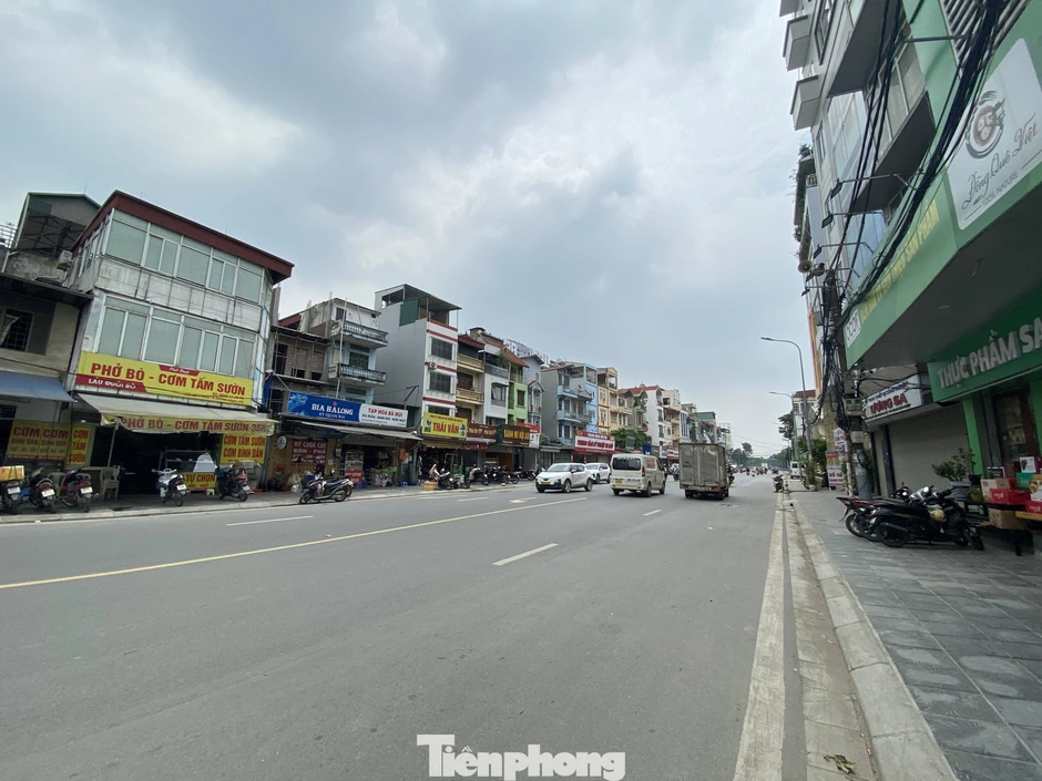 Sau cải tạo, tuyến phố ở Hà Nội không còn cây xanh Sau cải tạo, tuyến phố ở Hà Nội không còn cây xanh