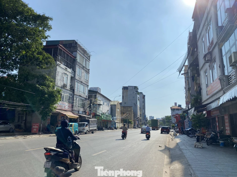 Sau cải tạo, tuyến phố ở Hà Nội không còn cây xanh Sau cải tạo, tuyến phố ở Hà Nội không còn cây xanh