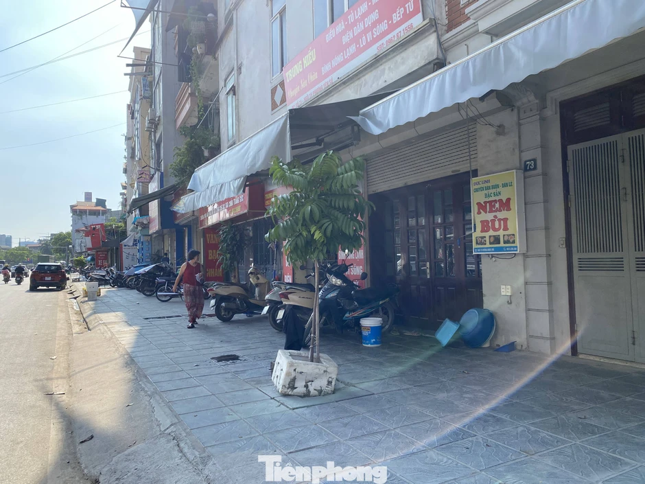 Sau cải tạo, tuyến phố ở Hà Nội không còn cây xanh Sau cải tạo, tuyến phố ở Hà Nội không còn cây xanh