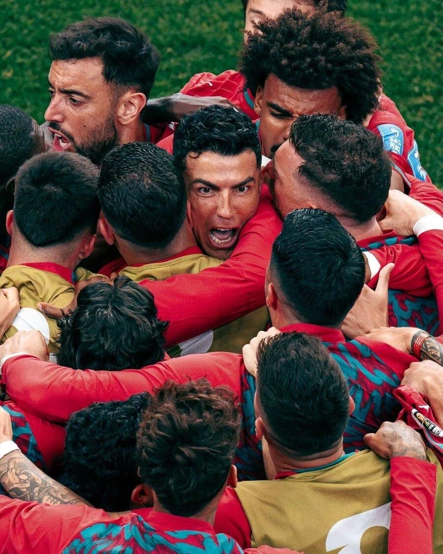 Sự thật bất ngờ về ảnh ghi khoảnh khắc lịch sử của Ronaldo trong World Cup Sự thật bất ngờ về ảnh ghi khoảnh khắc lịch sử của Ronaldo trong World Cup