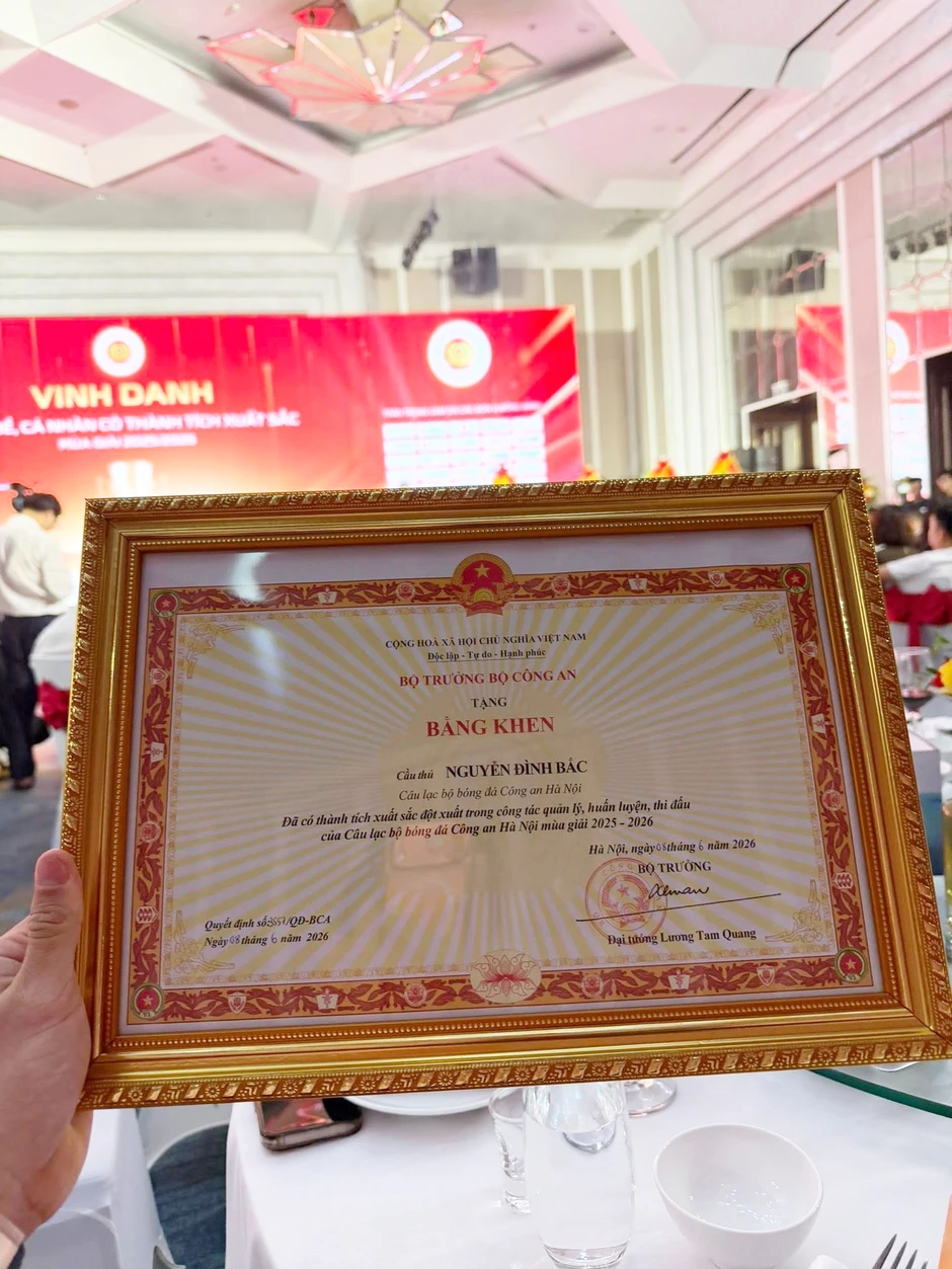 Tài sản ở quê của Đình Bắc Tài sản ở quê của Đình Bắc