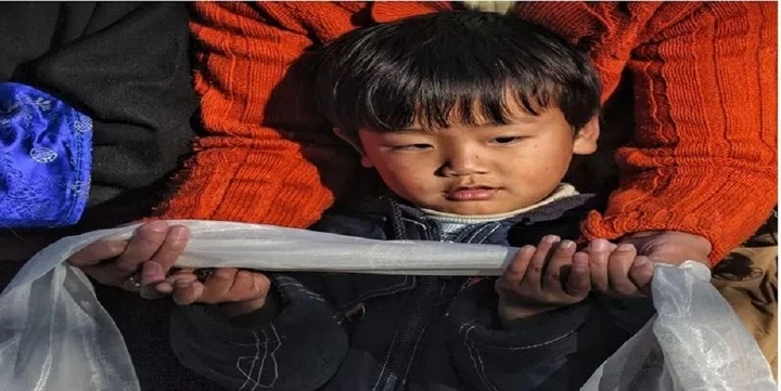 Tại sao người Tây Tạng lại tặng nhau khăn trắng? Tại sao người Tây Tạng lại tặng nhau khăn trắng?