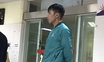 Tài xế ứng viện phí giúp khách lạ giữa đêm