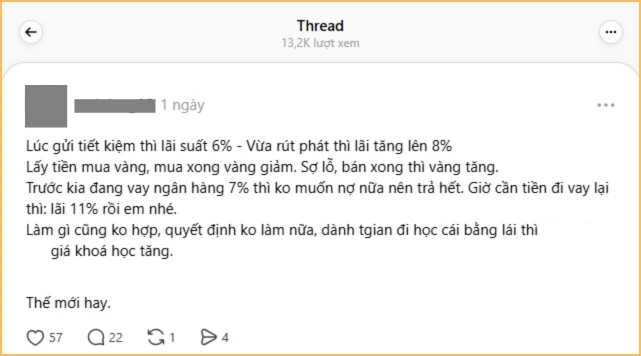 Tâm trạng người rút tiết kiệm đi mua vàng: Vừa rút tiền xong thì lãi suất tăng, cầm 5 chỉ vàng chưa nóng tay đã lỗ 7 triệu rưỡi Tâm trạng người rút tiết kiệm đi mua vàng: Vừa rút tiền xong thì lãi suất tăng, cầm 5 chỉ vàng chưa nóng tay đã lỗ 7 triệu rưỡi