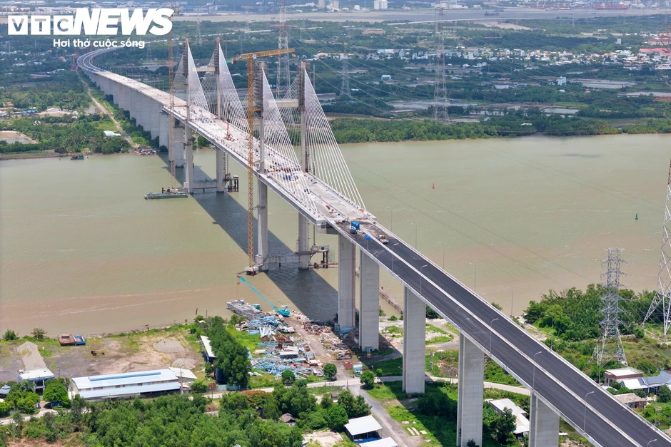 Tăng tốc thi công siêu nút giao 2 cao tốc kết nối với sân bay Long Thành Tăng tốc thi công siêu nút giao 2 cao tốc kết nối với sân bay Long Thành