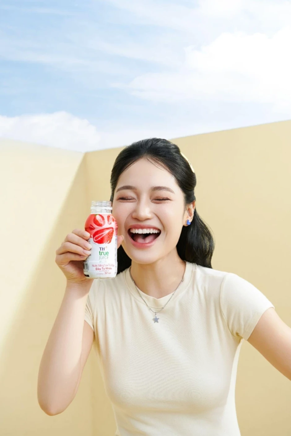 TH true JUICE milk - nước uống sữa trái cây cho giới trẻ TH true JUICE milk - nước uống sữa trái cây cho giới trẻ