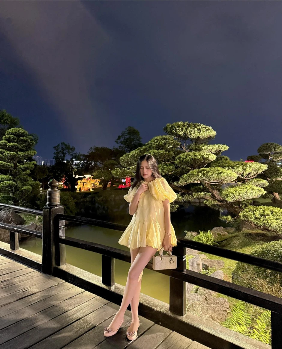 Thành Chung tổ chức sinh nhật ngọt ngào cho bà xã - hotgirl Tuyên Quang Ngô Tố Uyên, nhan sắc "mẹ bỉm" sau sinh gây ngỡ ngàng