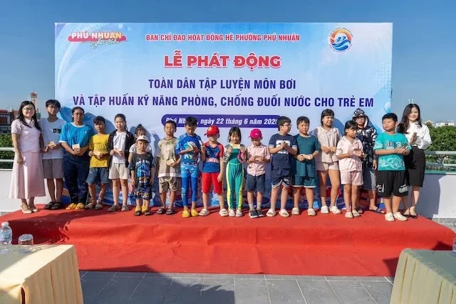 Thêm nhiều "lá chắn" bảo vệ trẻ trước nguy cơ đuối nước Thêm nhiều "lá chắn" bảo vệ trẻ trước nguy cơ đuối nước