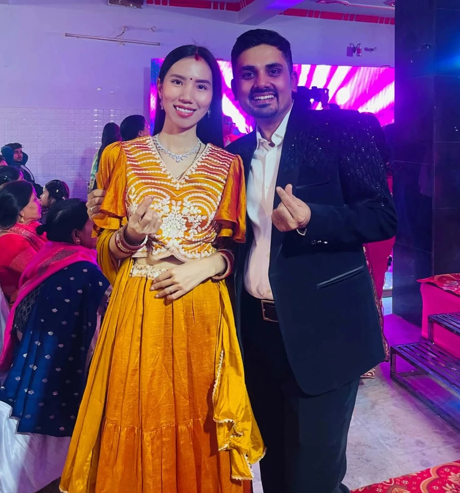 Thiếu gia Ấn Độ quyết cưới cô gái Việt Nam vì hành động không ngờ Thiếu gia Ấn Độ quyết cưới cô gái Việt Nam vì hành động không ngờ
