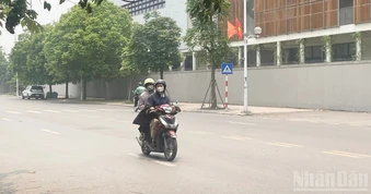 Thời tiết ngày 14/4: Nắng nóng và nắng nóng gay gắt tiếp diễn ở nhiều nơi trên cả nước