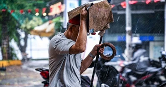 Thời tiết ngày 26/6: Bắc Bộ giảm nhiệt, mưa dông diện rộng, Trung Bộ nắng nóng gay gắt