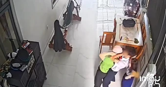 Thông tin mới vụ nam sinh lớp 7 siết cổ, đánh người thân