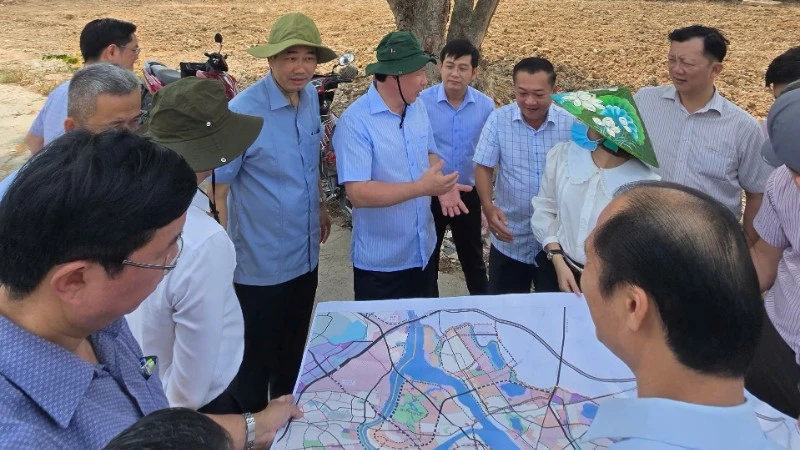 Tìm giải pháp tái thiết các mỏ đá sau khai thác ở Đồng Nai Tìm giải pháp tái thiết các mỏ đá sau khai thác ở Đồng Nai