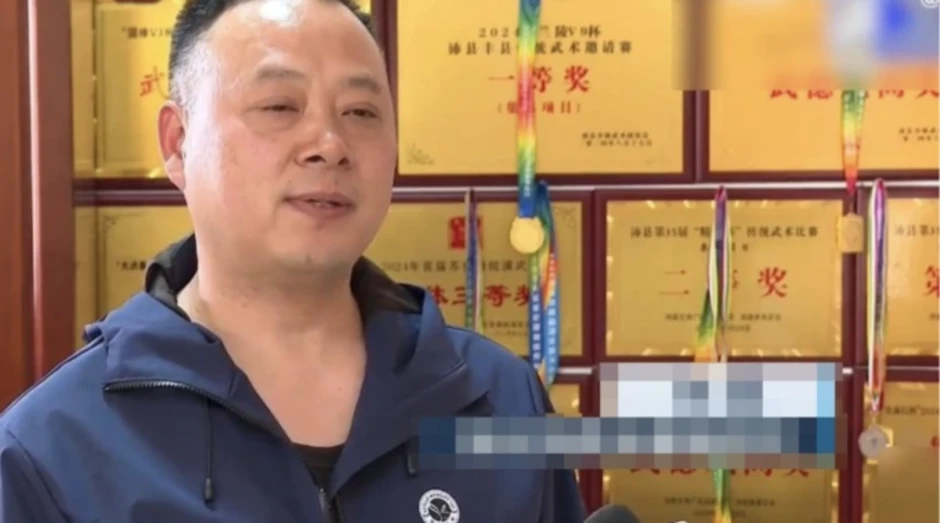 Tìm thấy ân nhân cho vay tiền học phí 30 năm trước