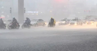 Tin mới nhất về thời điểm miền Bắc xuất hiện mưa to, chấm dứt nắng nóng