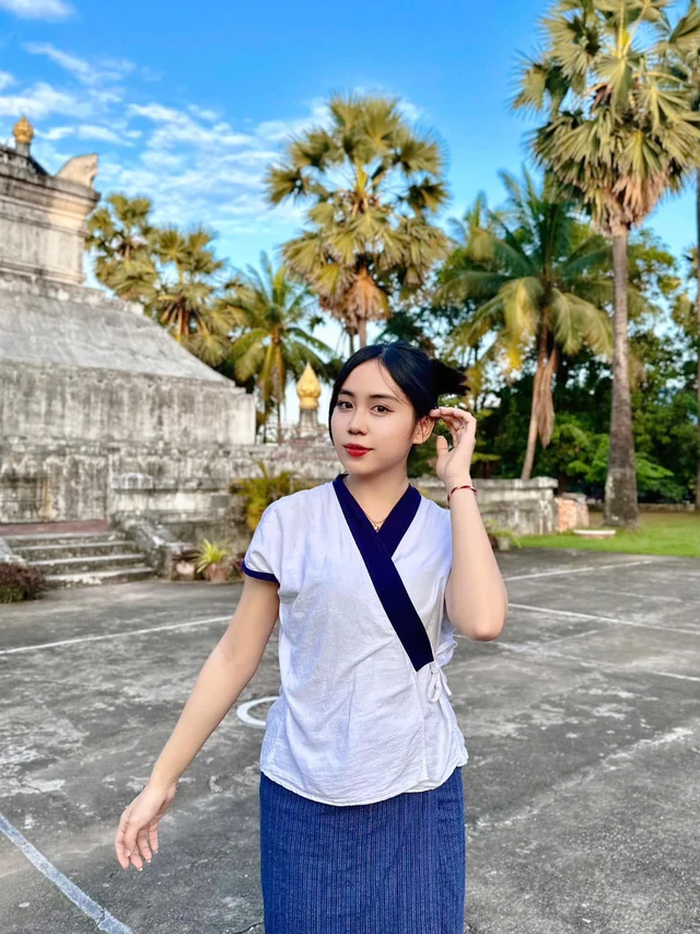 Tình hình hiện tại của cô gái người Lào nổi tiếng nhất Việt Nam Tình hình hiện tại của cô gái người Lào nổi tiếng nhất Việt Nam
