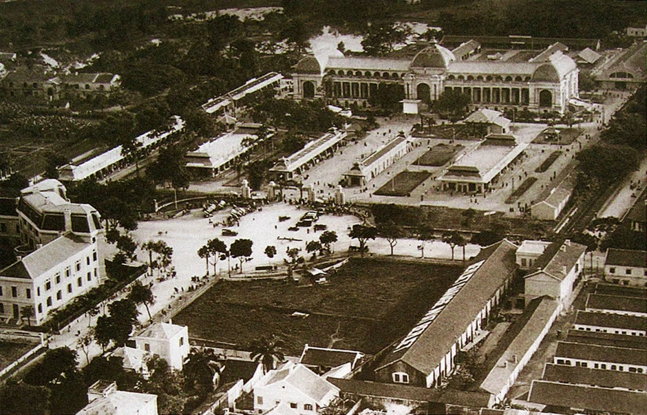 Toà nhà tráng lệ, nguy nga bậc nhất Hà Nội xưa, nay không còn dấu vết Toà nhà tráng lệ, nguy nga bậc nhất Hà Nội xưa, nay không còn dấu vết
