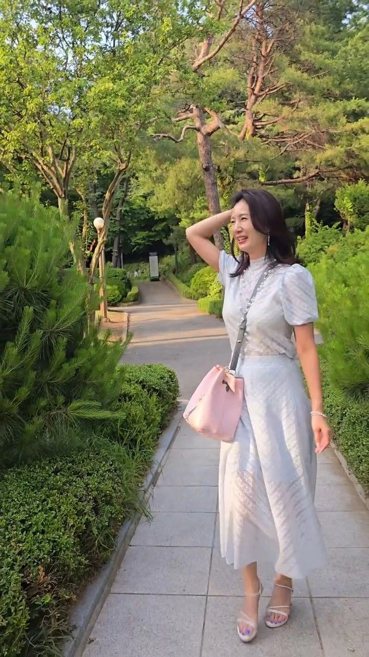 Tôi bị gọi là keo kiệt ở tuổi 52 - nhưng tiền của tôi lại nói một điều khác về sự an toàn tài chính tuổi trung niên Tôi bị gọi là keo kiệt ở tuổi 52 - nhưng tiền của tôi lại nói một điều khác về sự an toàn tài chính tuổi trung niên