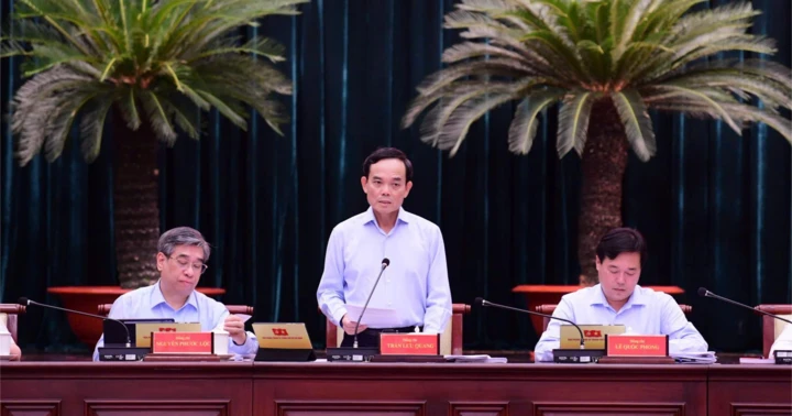 TP.HCM có chủ trương miễn phí xe buýt cho người dân TP.HCM có chủ trương miễn phí xe buýt cho người dân
