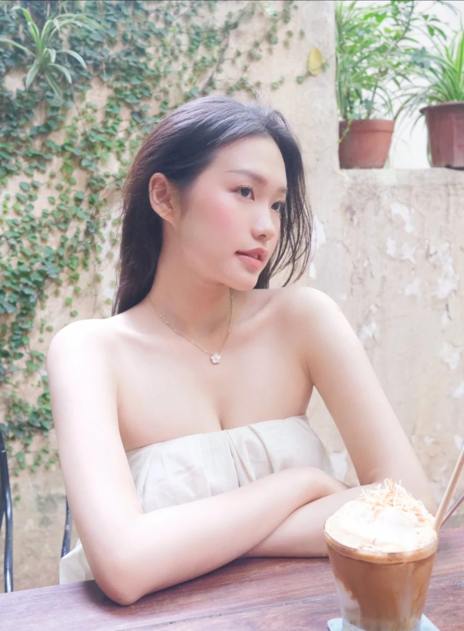 Trạng thái gây chú ý của Doãn Hải My vợ Văn Hậu Trạng thái gây chú ý của Doãn Hải My vợ Văn Hậu