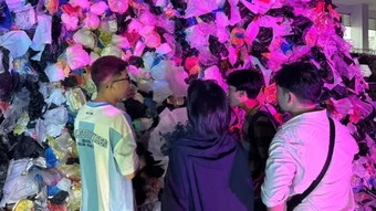Triển lãm nghệ thuật tái chế Hoa và Rác 2026