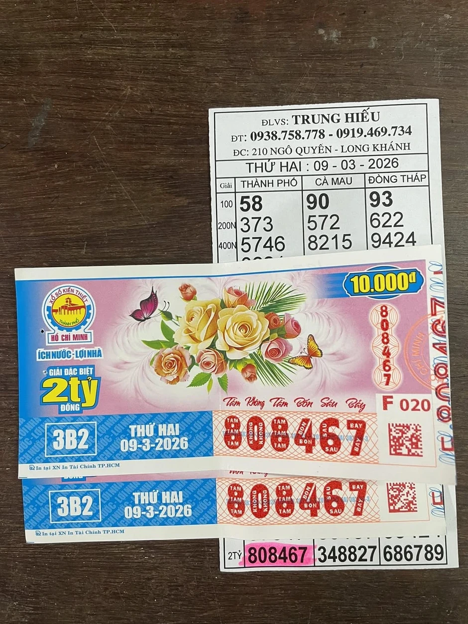 Trúng độc đắc 8 tỉ đồng xổ số miền Nam, người đàn ông đổi thưởng 2 lần Trúng độc đắc 8 tỉ đồng xổ số miền Nam, người đàn ông đổi thưởng 2 lần