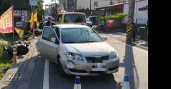 Trung Quốc: Mẹ lái xe chở con gái đã tử vong 2 ngày mà không biết