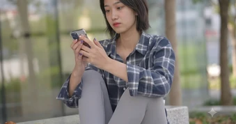Trước kia chồng cầu xin đừng ly hôn, tôi vẫn ra đi, 2 năm sau, tôi nhắn nhầm một tin và bàng hoàng khi nhận lại lời phũ phàng
