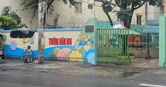 Trường mầm non ở TP.HCM thu 80.000 đồng/tháng tiền giữ xe, chính quyền nói gì?